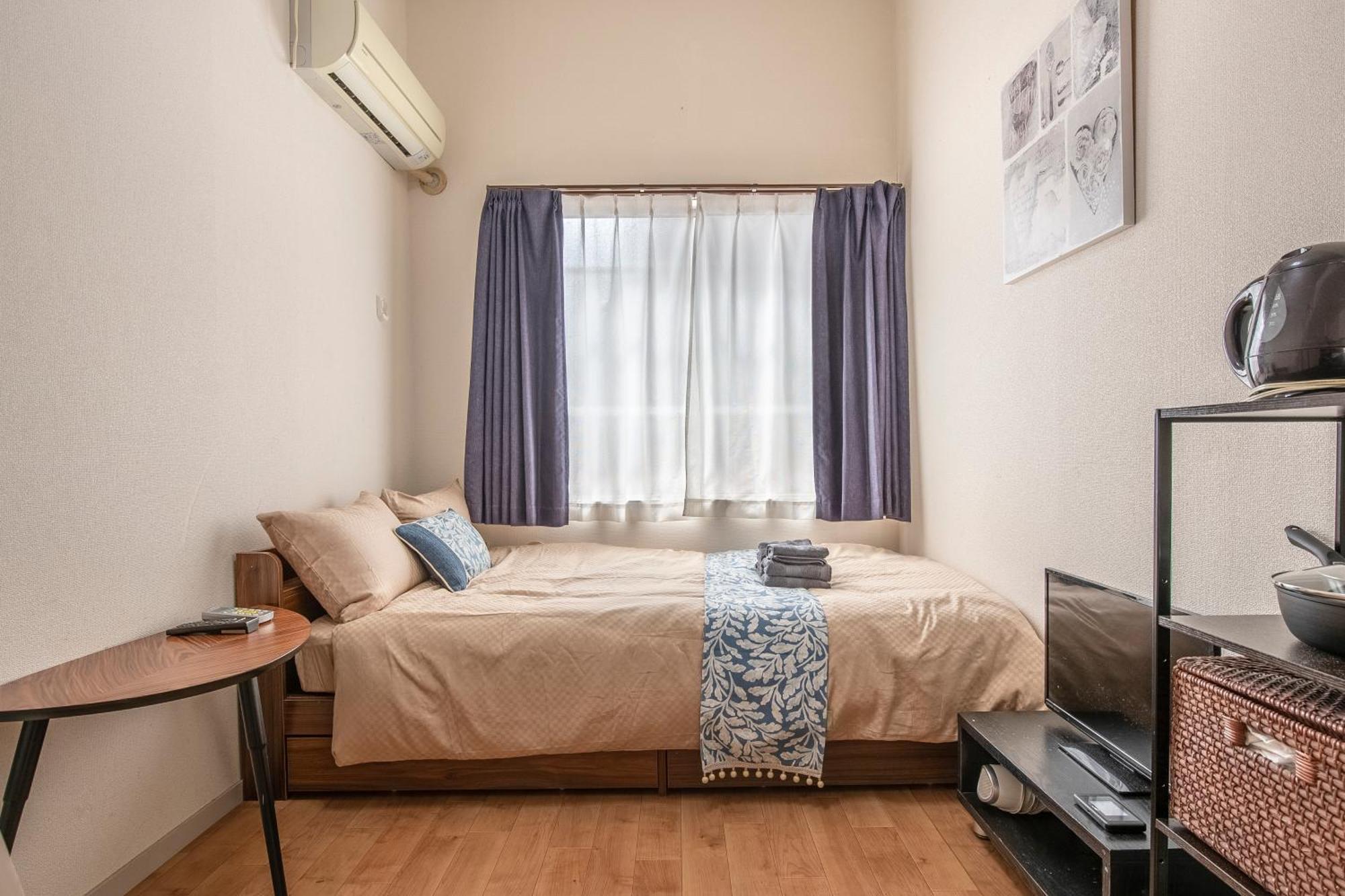 Plaza De La Brea Appartement *